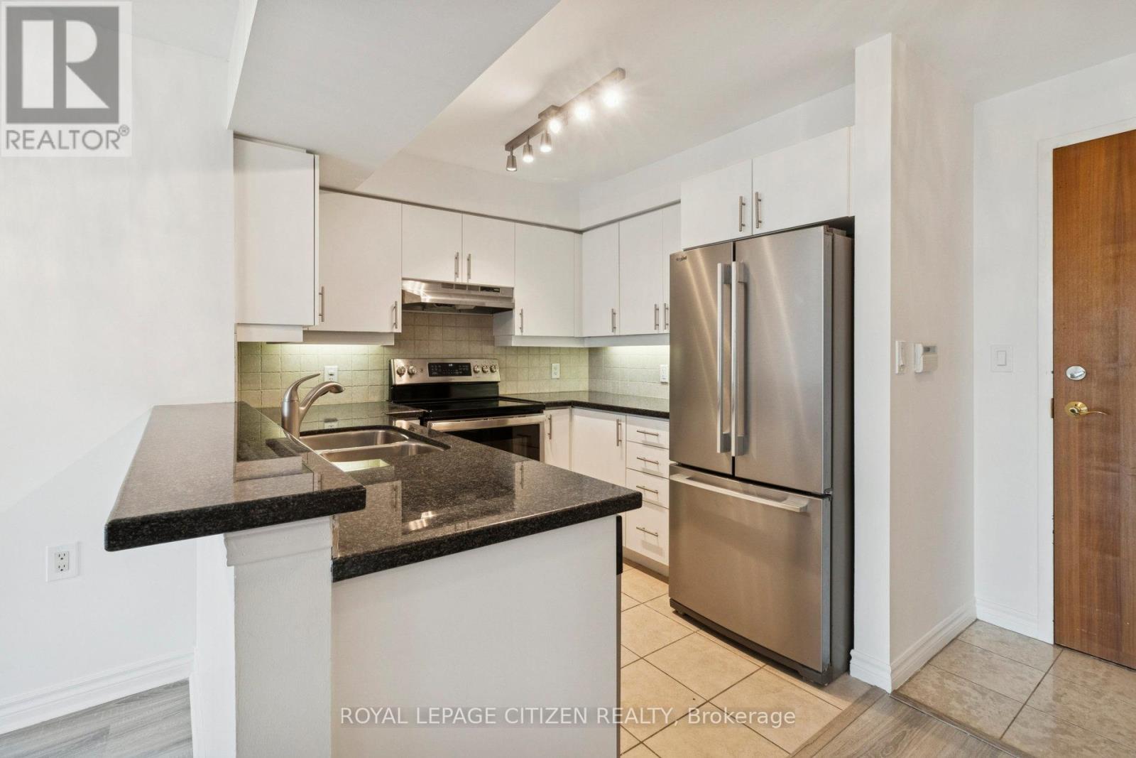 613 - 3840 Bathurst Street, Toronto, Ontario  M3H 6C6 - Photo 6 - C12511678