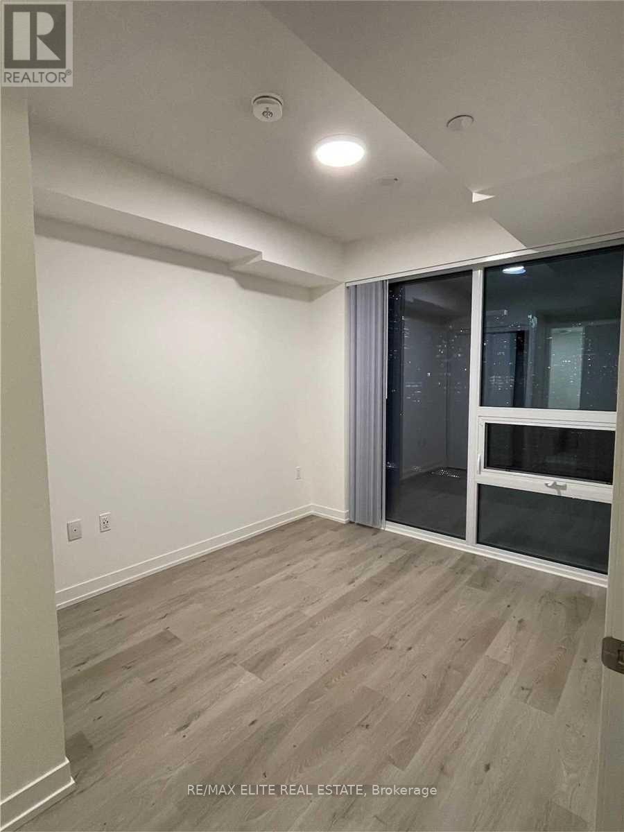 1902 - 138 Downes Street, Toronto, Ontario  M5E 0E4 - Photo 5 - C12511736