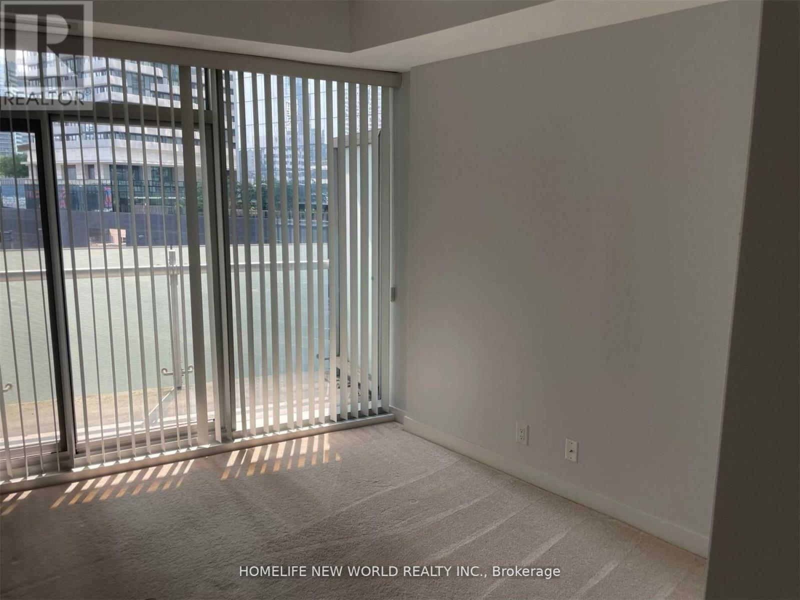 601 - 14 York Street, Toronto, Ontario  M5J 1R2 - Photo 14 - C12511754