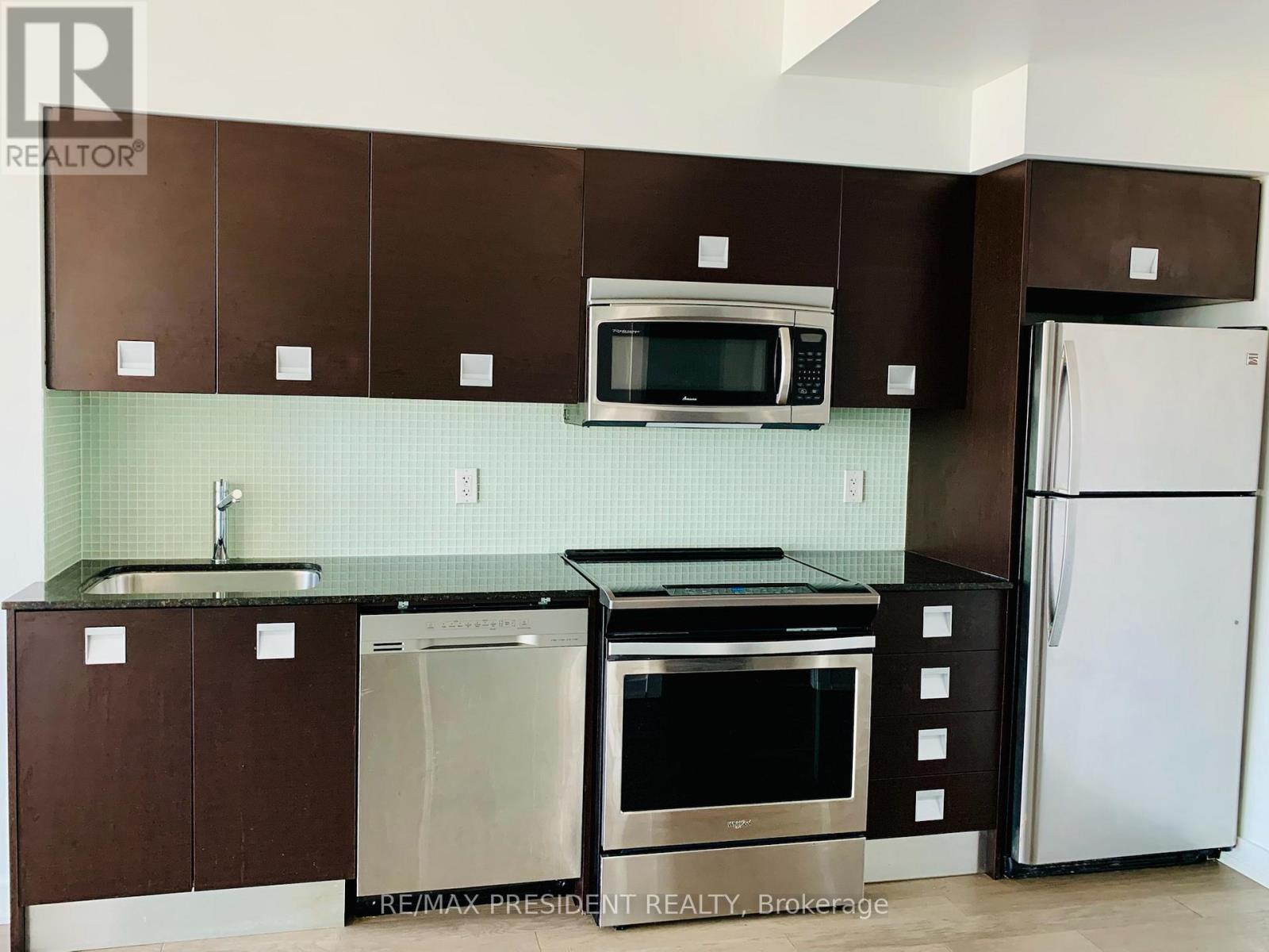 2805 - 33 Charles Street E, Toronto, Ontario  M4Y 0A2 - Photo 13 - C12511756