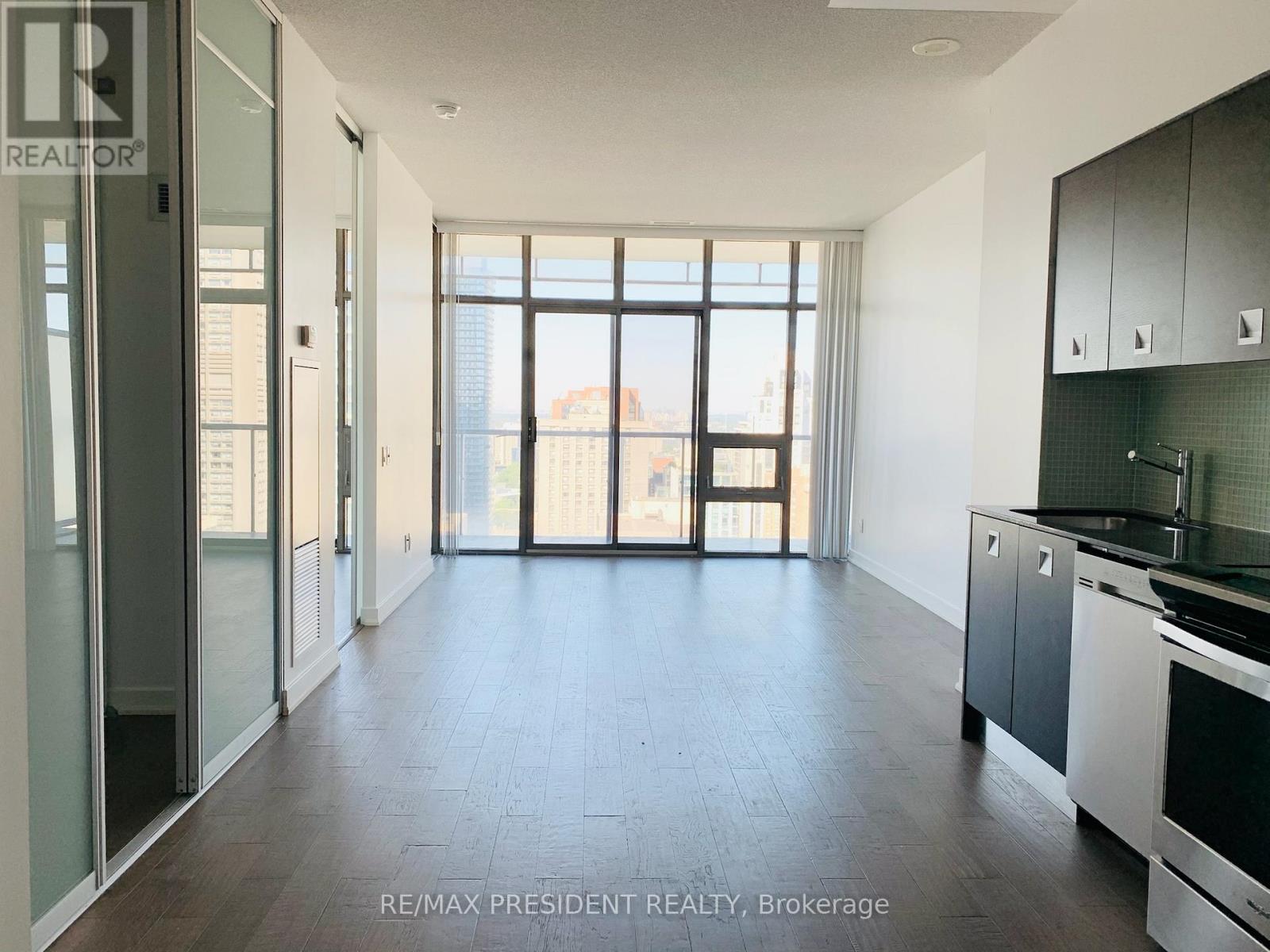 2805 - 33 Charles Street E, Toronto, Ontario  M4Y 0A2 - Photo 18 - C12511756