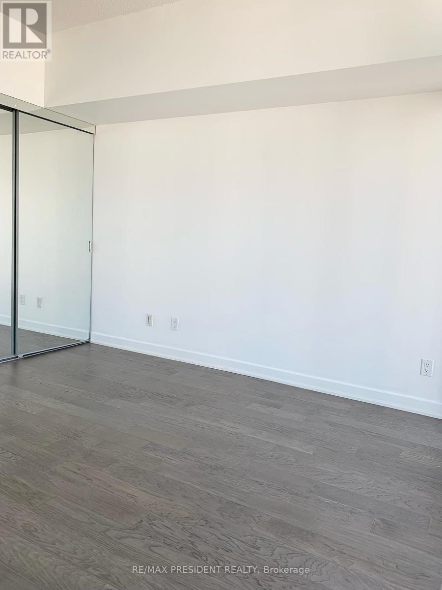 2805 - 33 Charles Street E, Toronto, Ontario  M4Y 0A2 - Photo 6 - C12511756