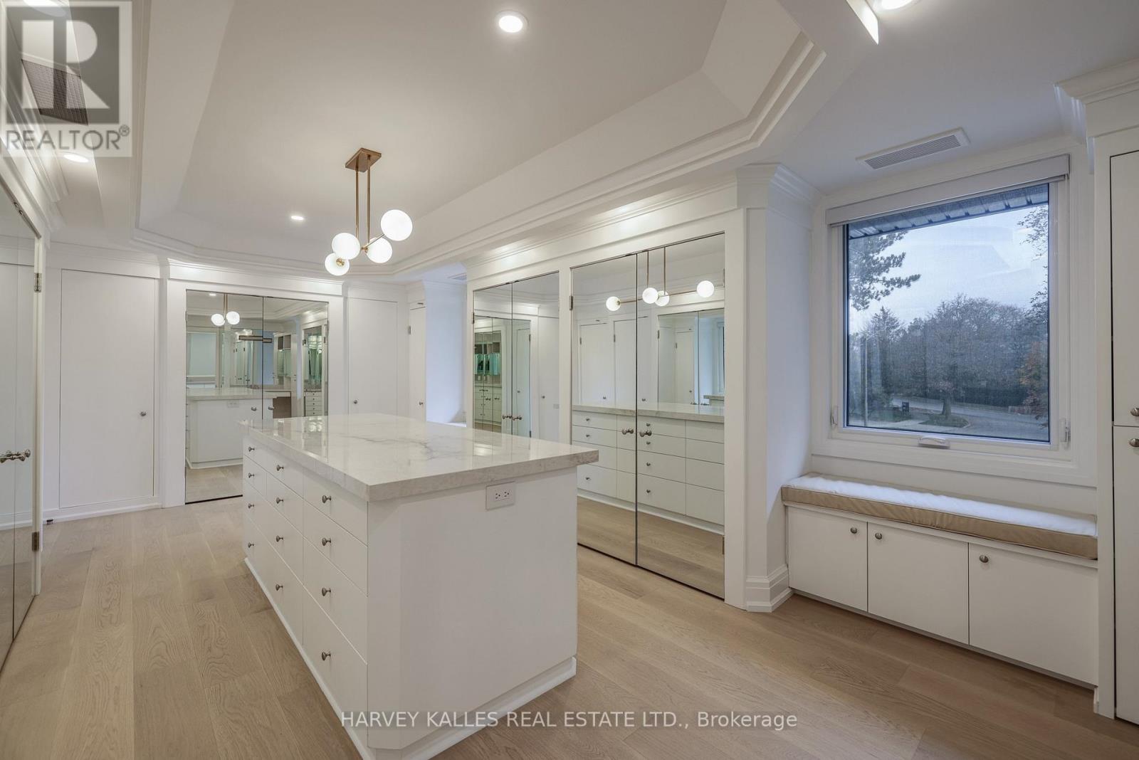 34 Fifeshire Road, Toronto, Ontario  M2L 2G6 - Photo 21 - C12511764