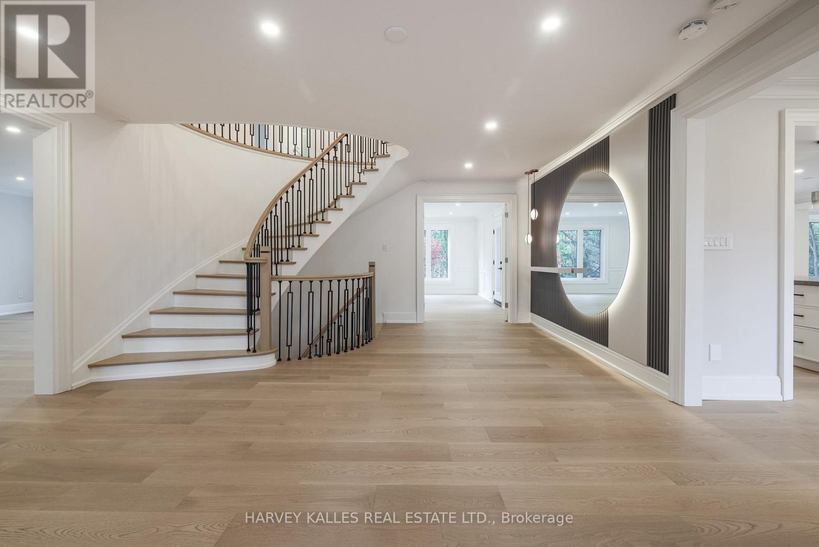 34 Fifeshire Road, Toronto, Ontario  M2L 2G6 - Photo 5 - C12511764