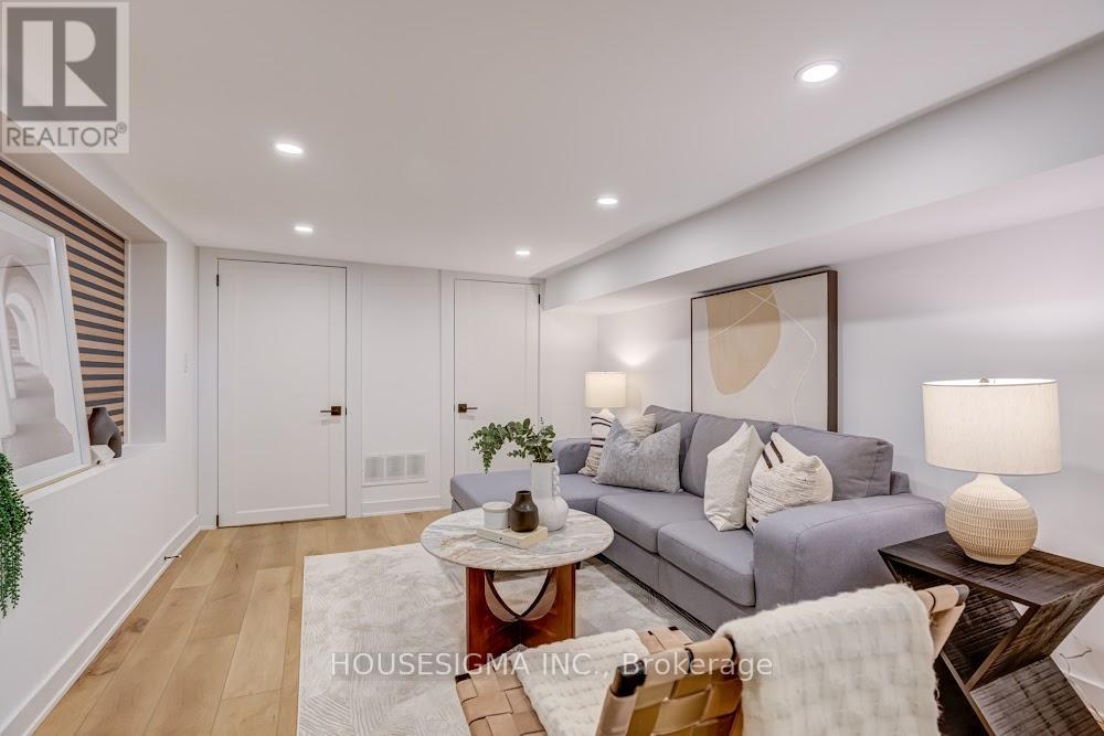 732 Adelaide Street W, Toronto, Ontario  M6J 1B1 - Photo 24 - C12511792