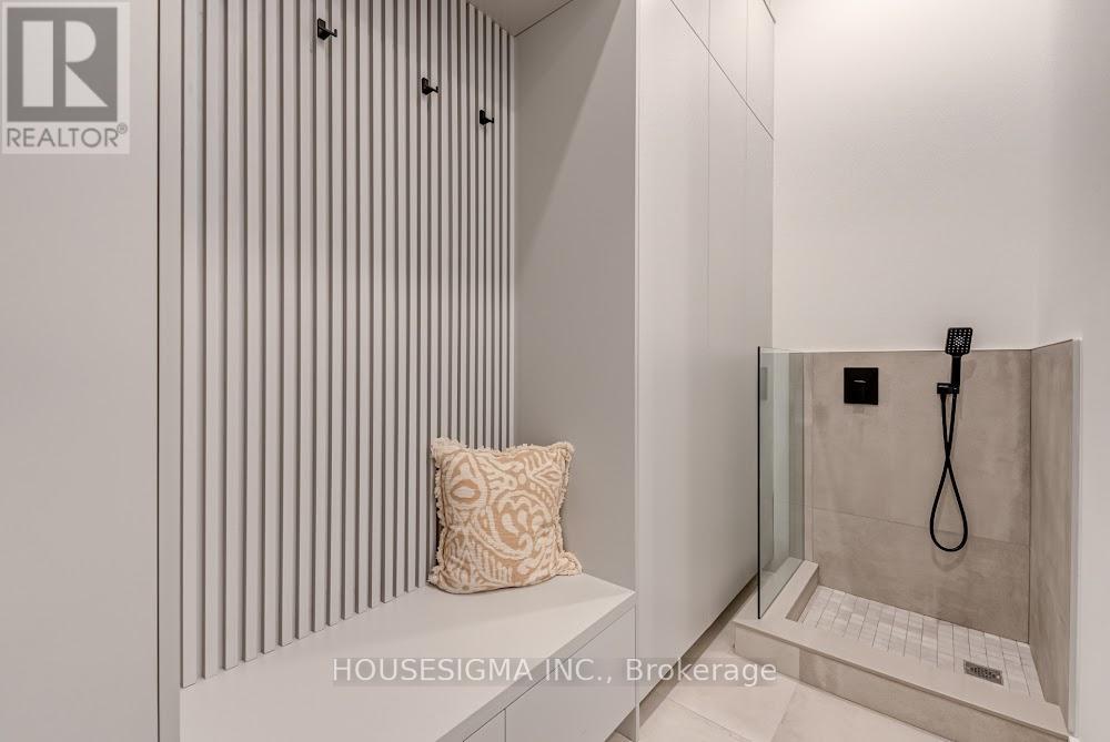 188 Duplex Avenue, Toronto, Ontario  M5P 2A9 - Photo 15 - C12511810