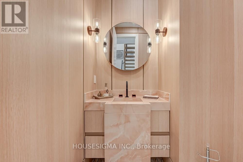 188 Duplex Avenue, Toronto, Ontario  M5P 2A9 - Photo 16 - C12511810