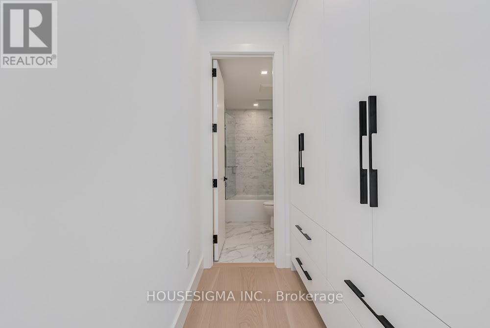 188 Duplex Avenue, Toronto, Ontario  M5P 2A9 - Photo 29 - C12511810