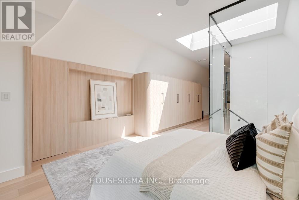 188 Duplex Avenue, Toronto, Ontario  M5P 2A9 - Photo 37 - C12511810