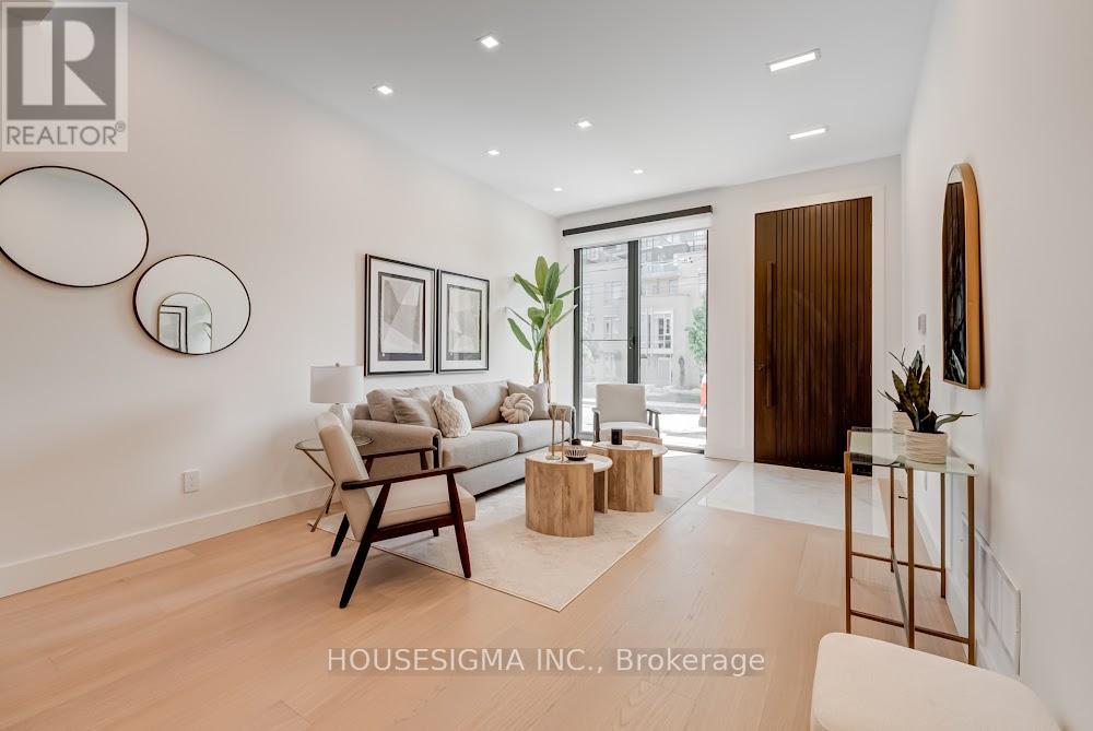 188 Duplex Avenue, Toronto, Ontario  M5P 2A9 - Photo 5 - C12511810