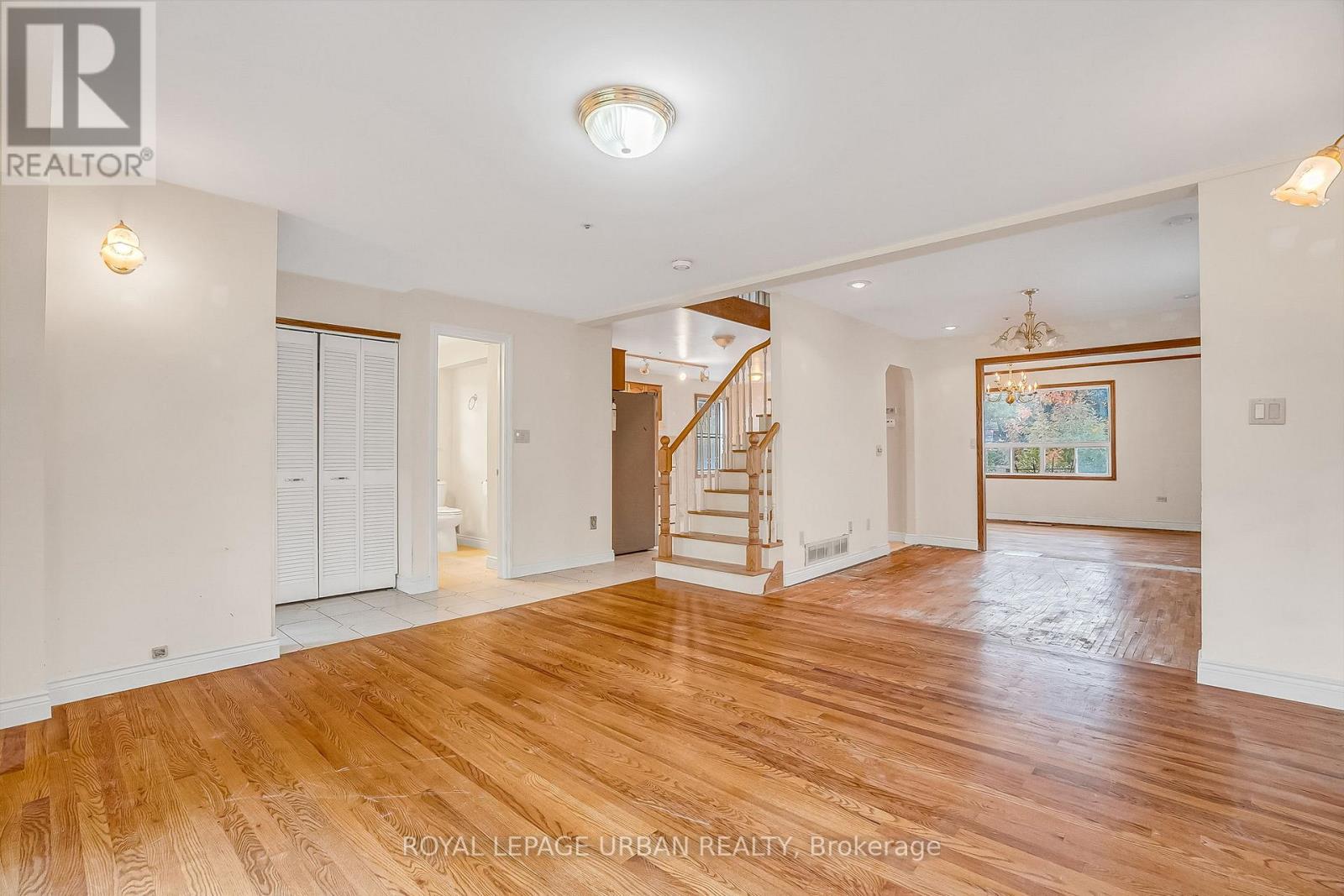 55 Merritt Road, Toronto, Ontario  M4B 3K4 - Photo 13 - E12511700