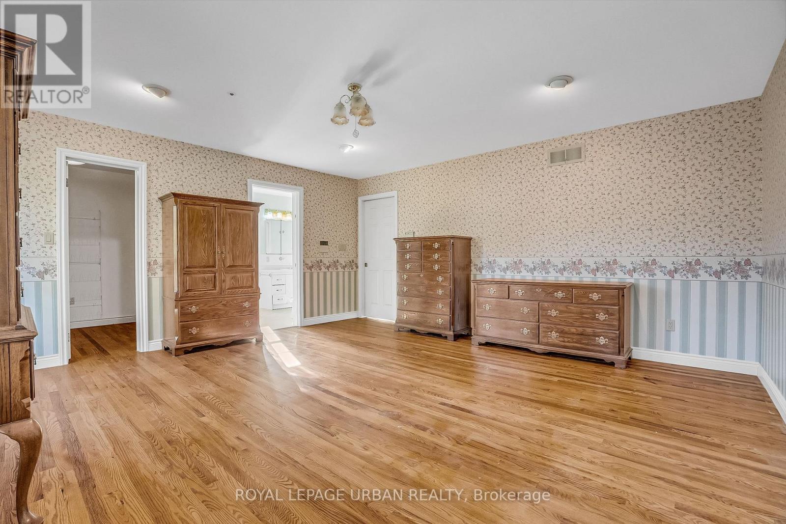 55 Merritt Road, Toronto, Ontario  M4B 3K4 - Photo 24 - E12511700