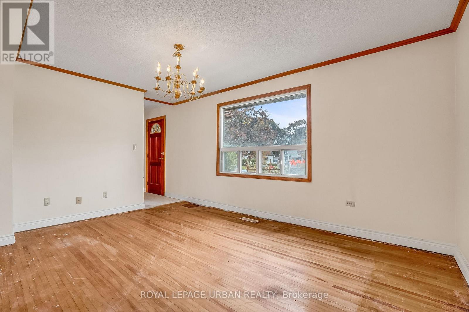 55 Merritt Road, Toronto, Ontario  M4B 3K4 - Photo 3 - E12511700