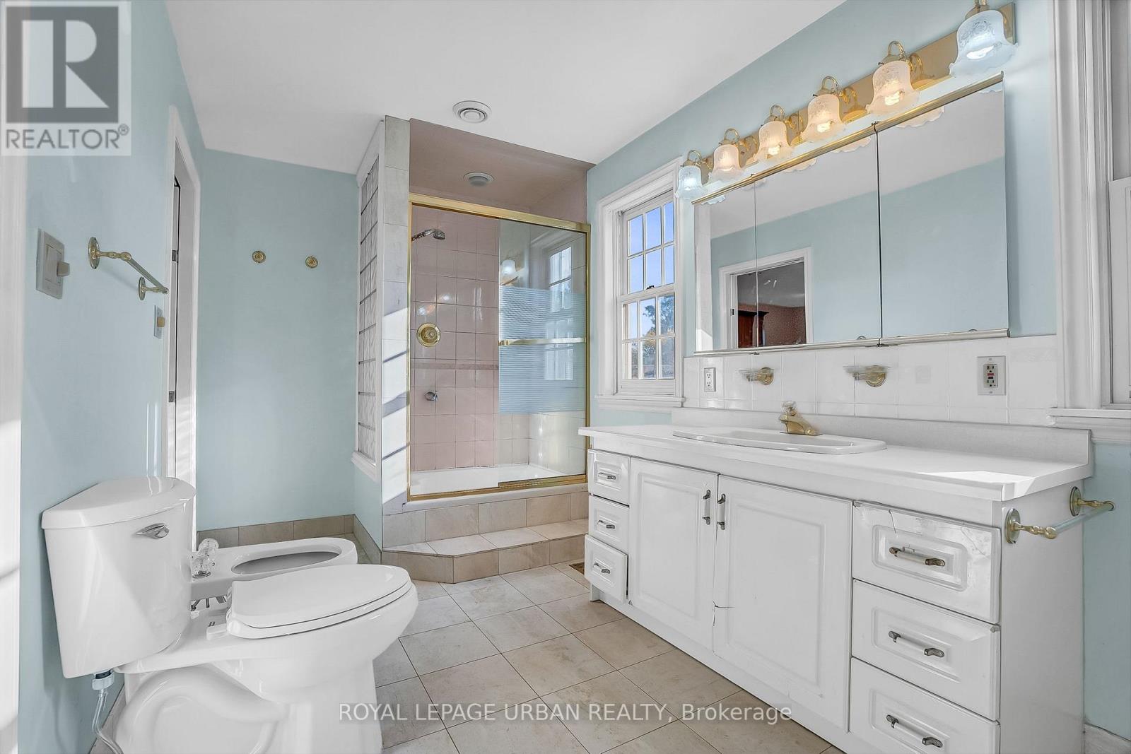 55 Merritt Road, Toronto, Ontario  M4B 3K4 - Photo 38 - E12511700