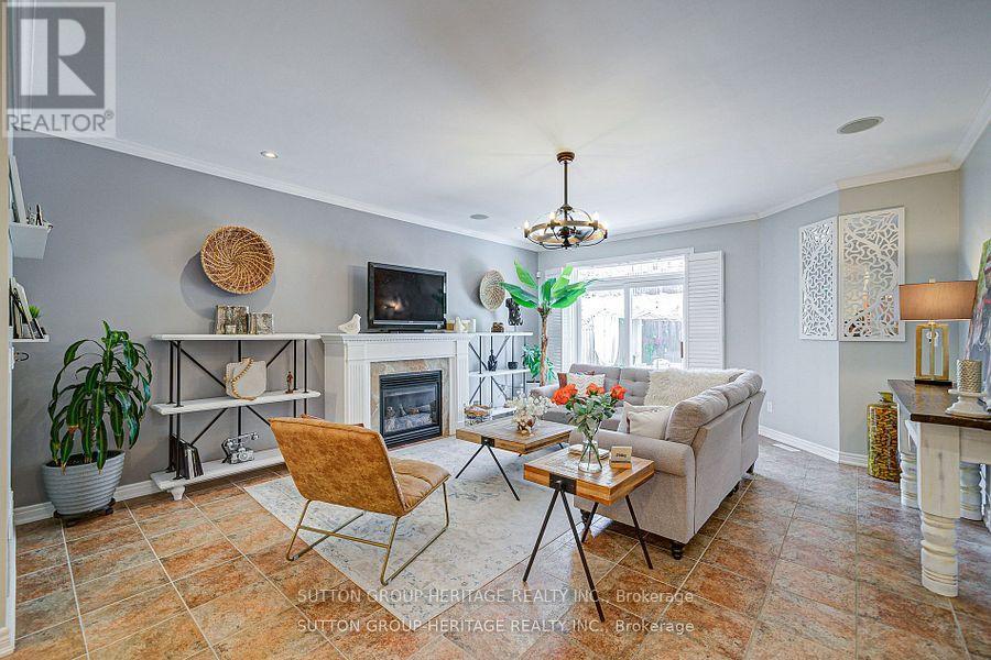 1009 Copperfield Drive, Oshawa, Ontario  L1K 3C4 - Photo 18 - E12511800