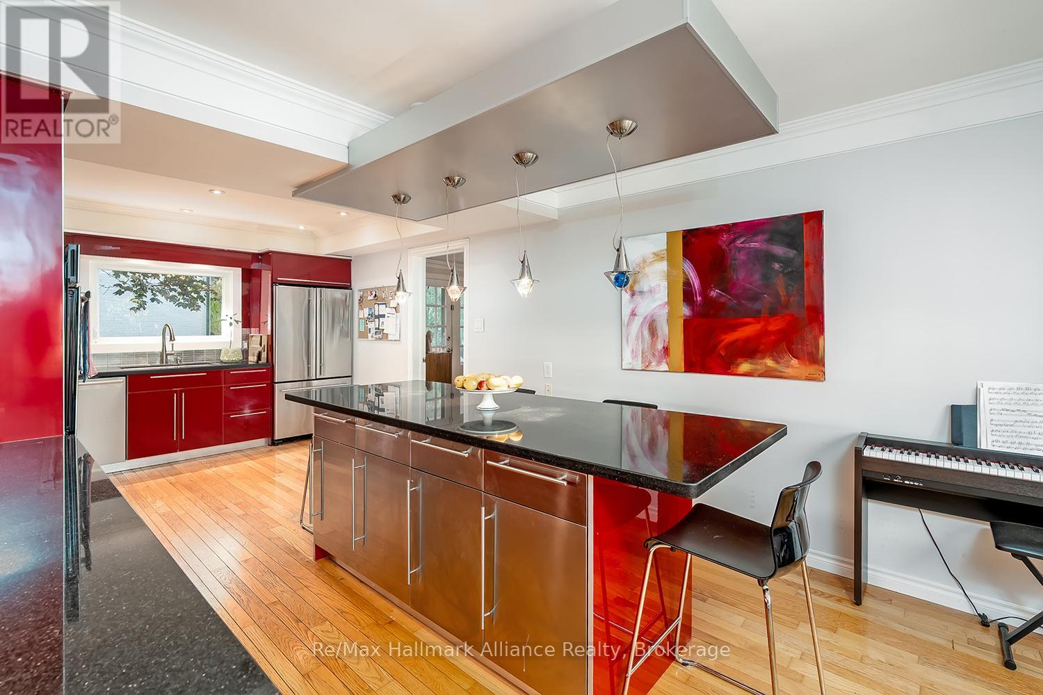 42 Chartwell Road, Oakville, Ontario  L6J 3Z4 - Photo 16 - W12512148