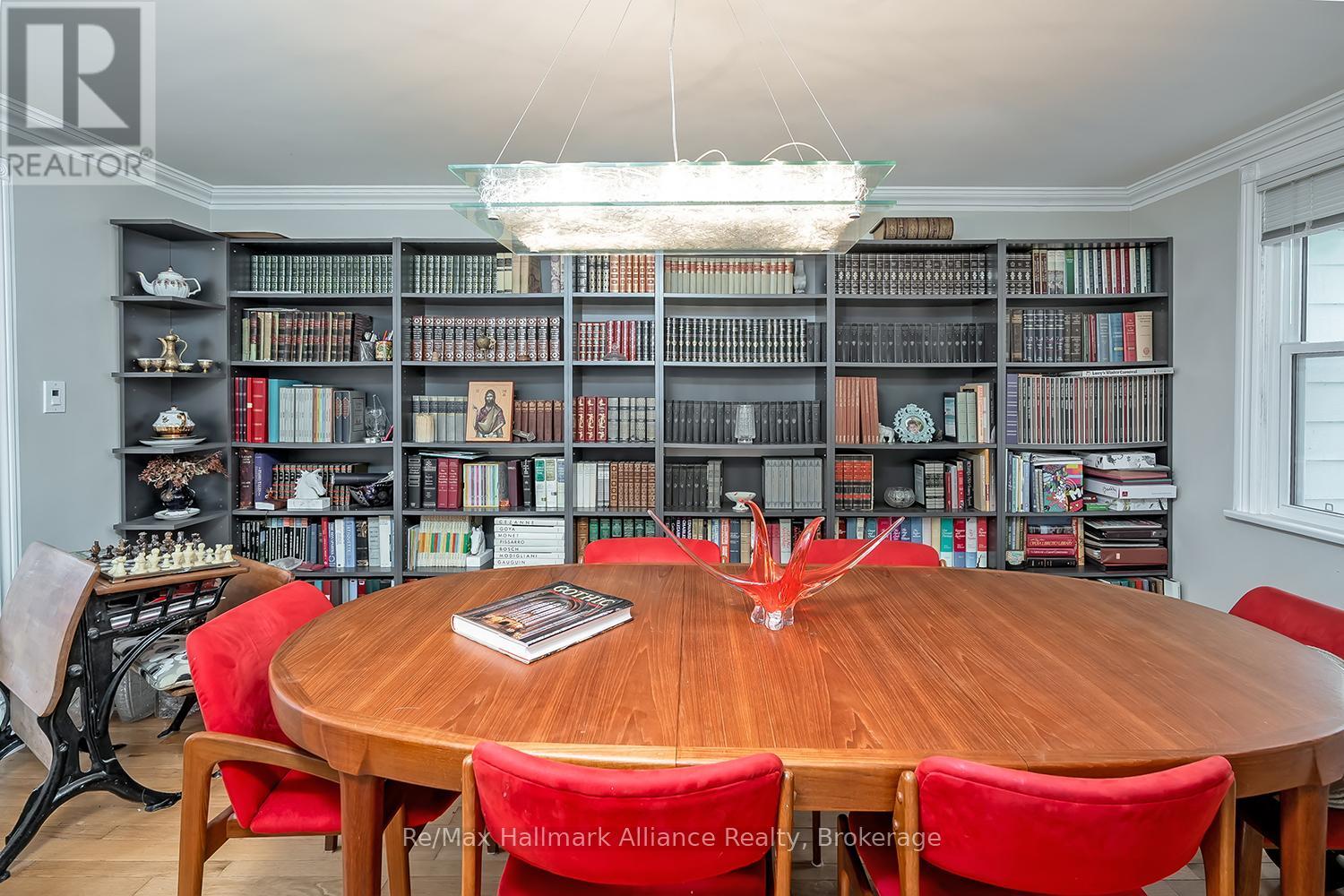 42 Chartwell Road, Oakville, Ontario  L6J 3Z4 - Photo 22 - W12512148