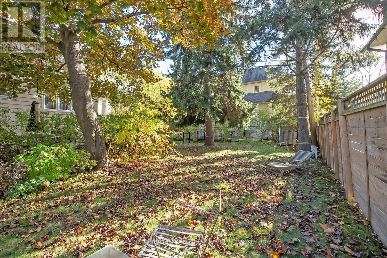 42 Chartwell Road, Oakville, Ontario  L6J 3Z4 - Photo 33 - W12512148