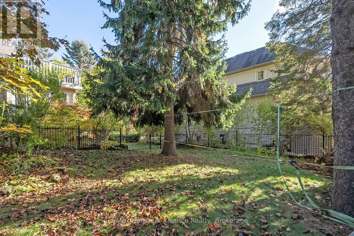 42 Chartwell Road, Oakville, Ontario  L6J 3Z4 - Photo 35 - W12512148