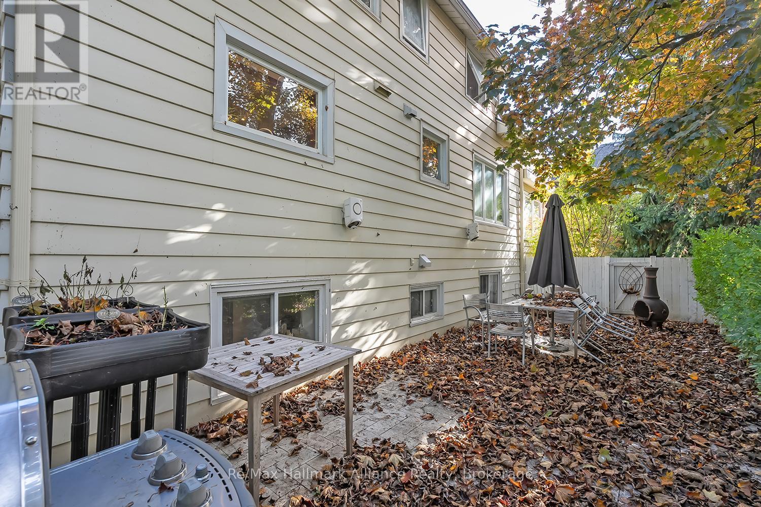 42 Chartwell Road, Oakville, Ontario  L6J 3Z4 - Photo 37 - W12512148