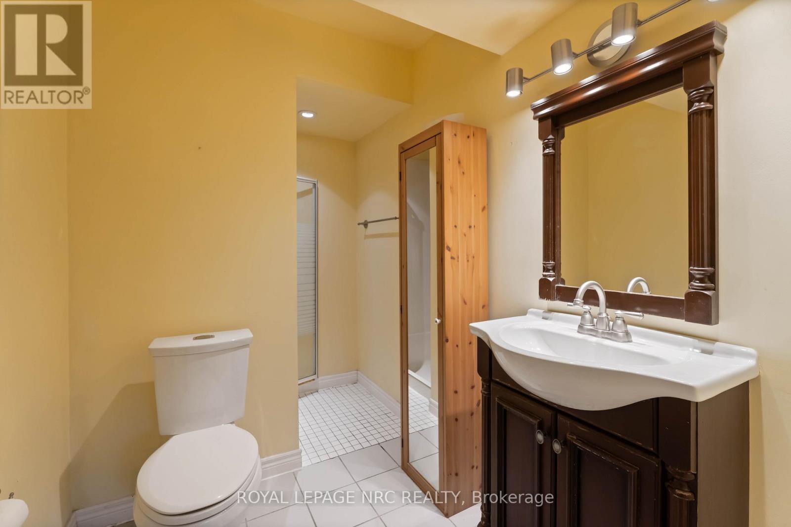 29 Heritage Court, St. Catharines, Ontario L2S 3H8 - Photo 31 - X12511876