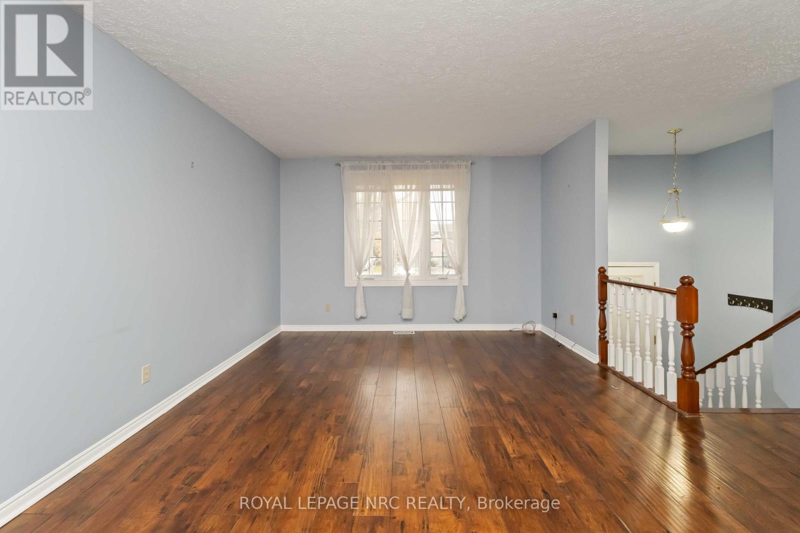 29 Heritage Court, St. Catharines, Ontario L2S 3H8 - Photo 8 - X12511876