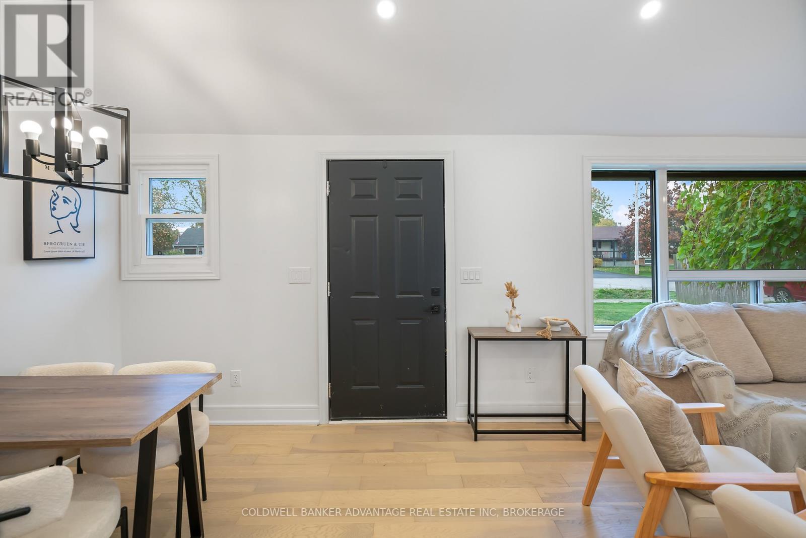 395 Parkdale Avenue, Fort Erie, Ontario  L2A 5A7 - Photo 17 - X12512090