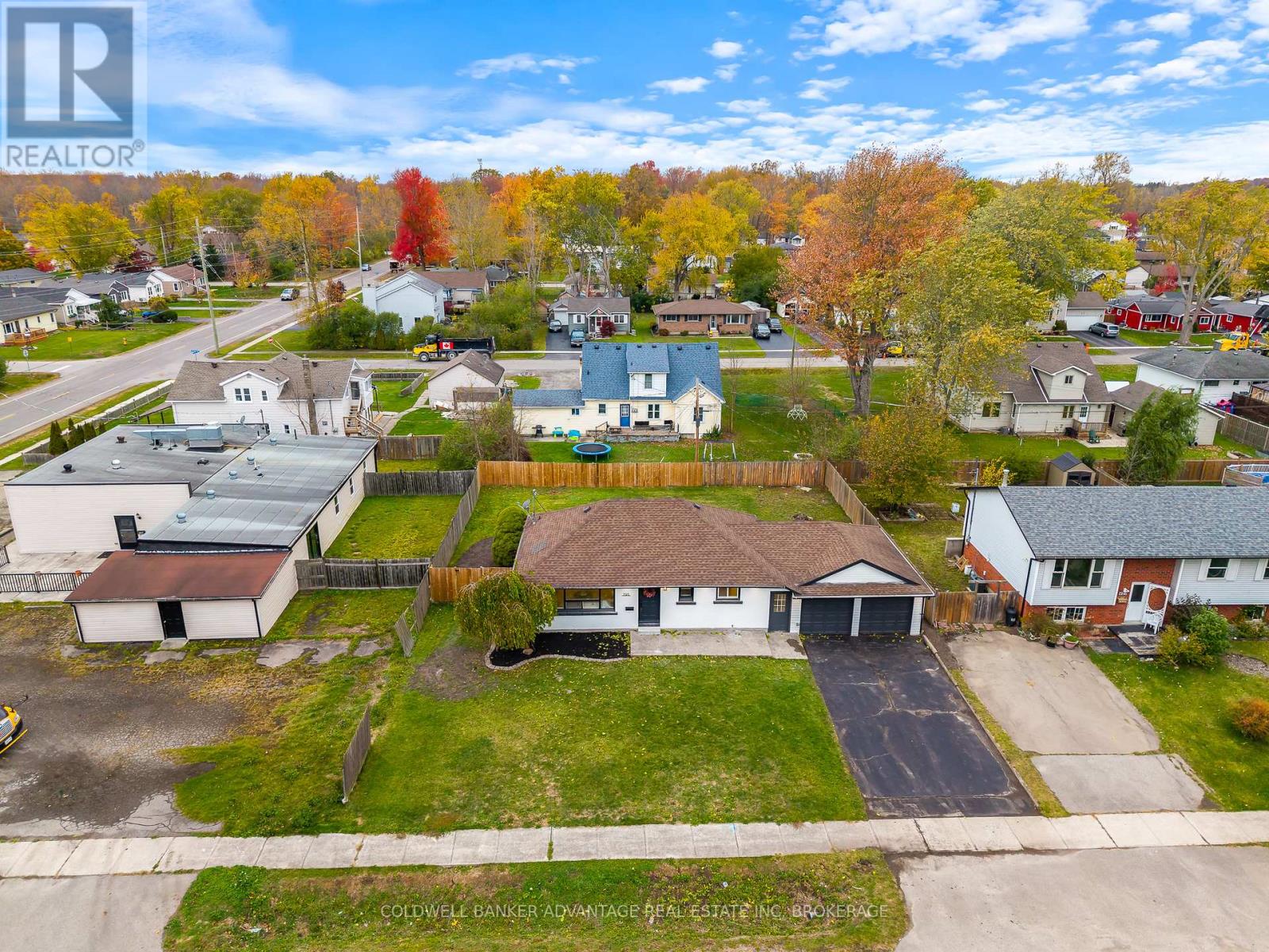 395 Parkdale Avenue, Fort Erie, Ontario  L2A 5A7 - Photo 9 - X12512090