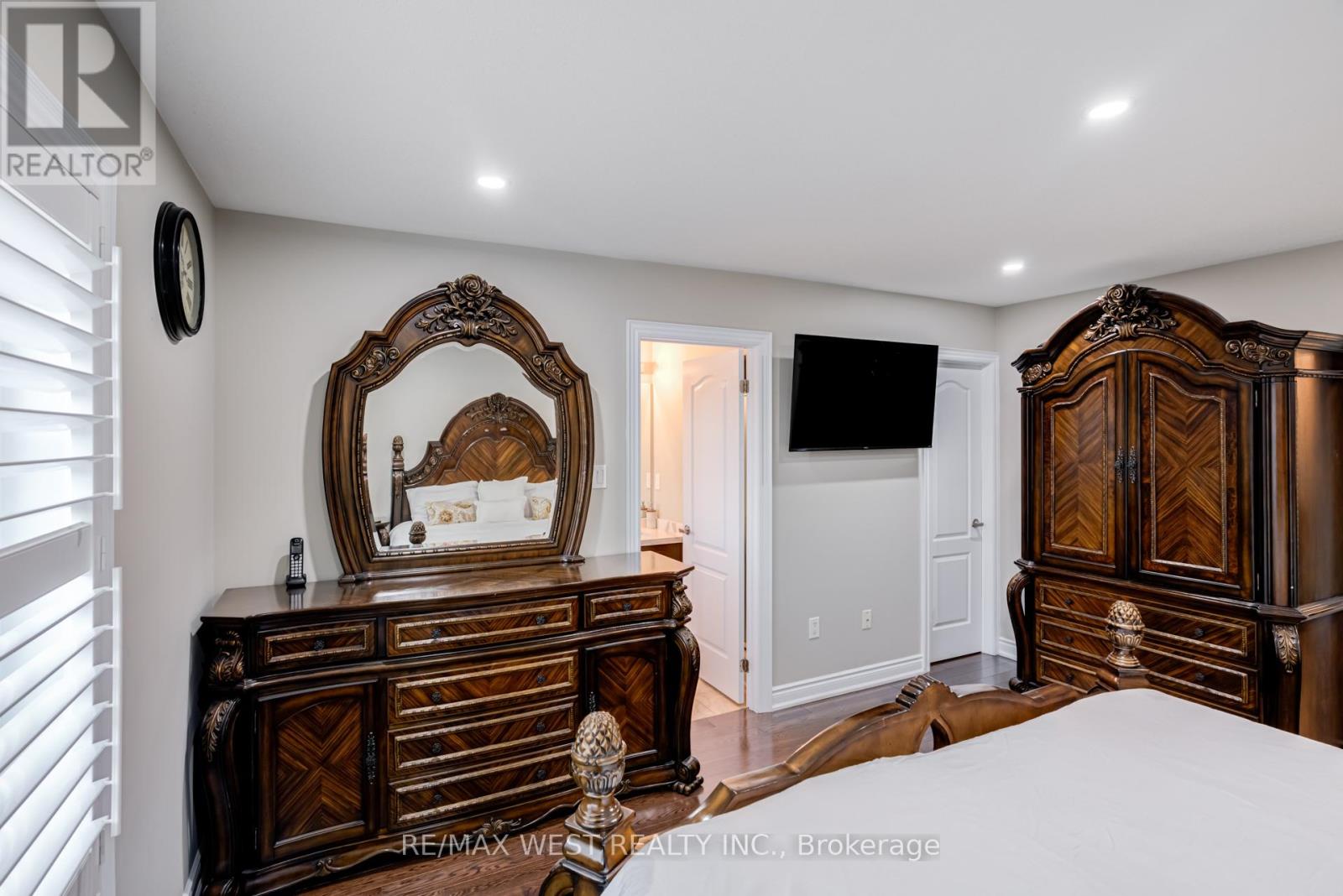 238 Wardlaw Place, Vaughan, Ontario  L4H 3L7 - Photo 17 - N12448952