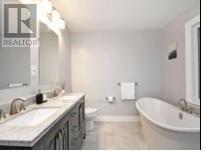 7 Lesbury Avenue, Brampton, Ontario  L6W 3A2 - Photo 8 - W12470550