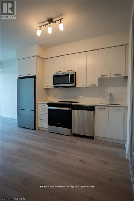 612 - 385 Winston Road, Grimsby, Ontario L3M 0J2 - Photo 10 - X12442494