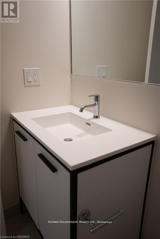 612 - 385 Winston Road, Grimsby, Ontario L3M 0J2 - Photo 8 - X12442494