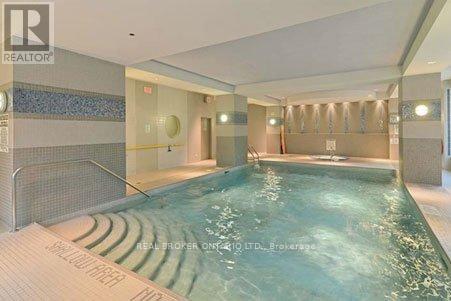 1213 - 761 Bay Street, Toronto, Ontario  M5G 2R2 - Photo 27 - C12511828