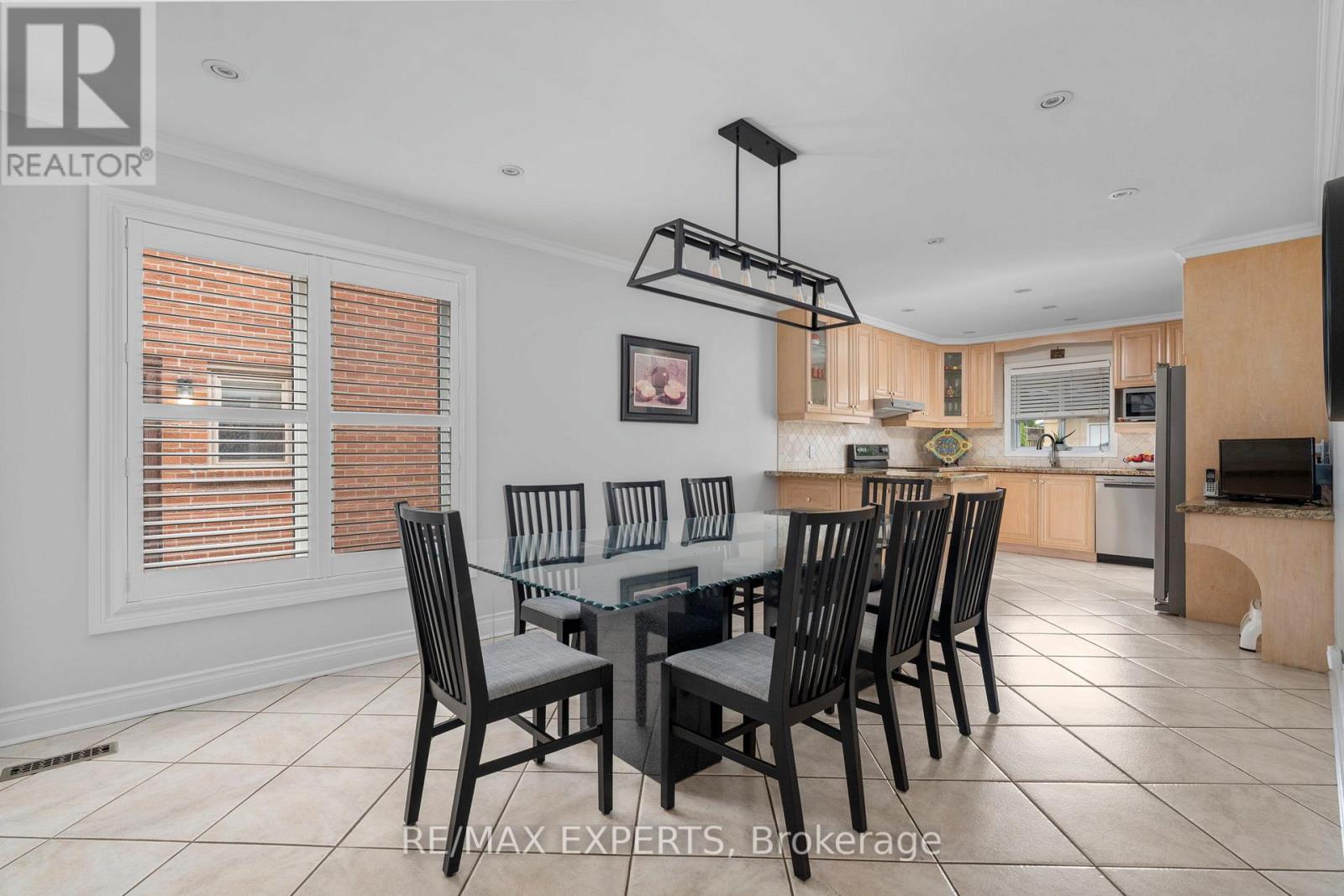 53 Mathewson Street, Vaughan, Ontario  L6A 1C1 - Photo 16 - N12511862