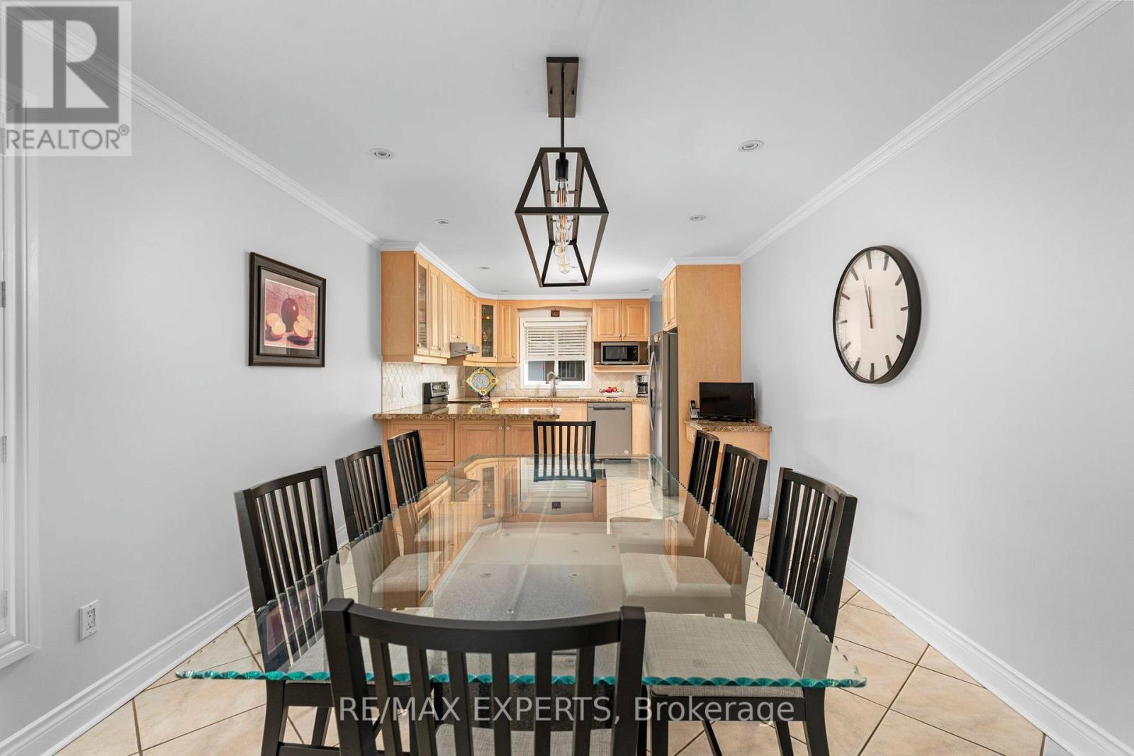 53 Mathewson Street, Vaughan, Ontario  L6A 1C1 - Photo 17 - N12511862