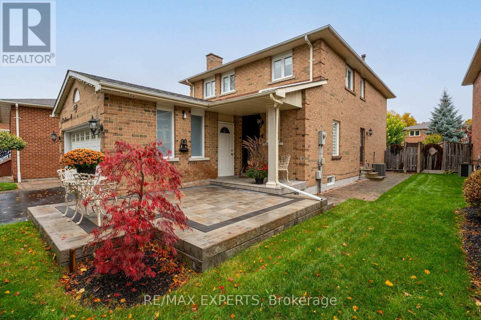 53 Mathewson Street, Vaughan, Ontario  L6A 1C1 - Photo 3 - N12511862