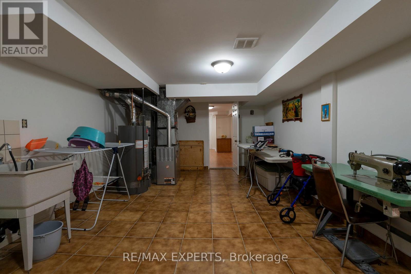 53 Mathewson Street, Vaughan, Ontario  L6A 1C1 - Photo 32 - N12511862