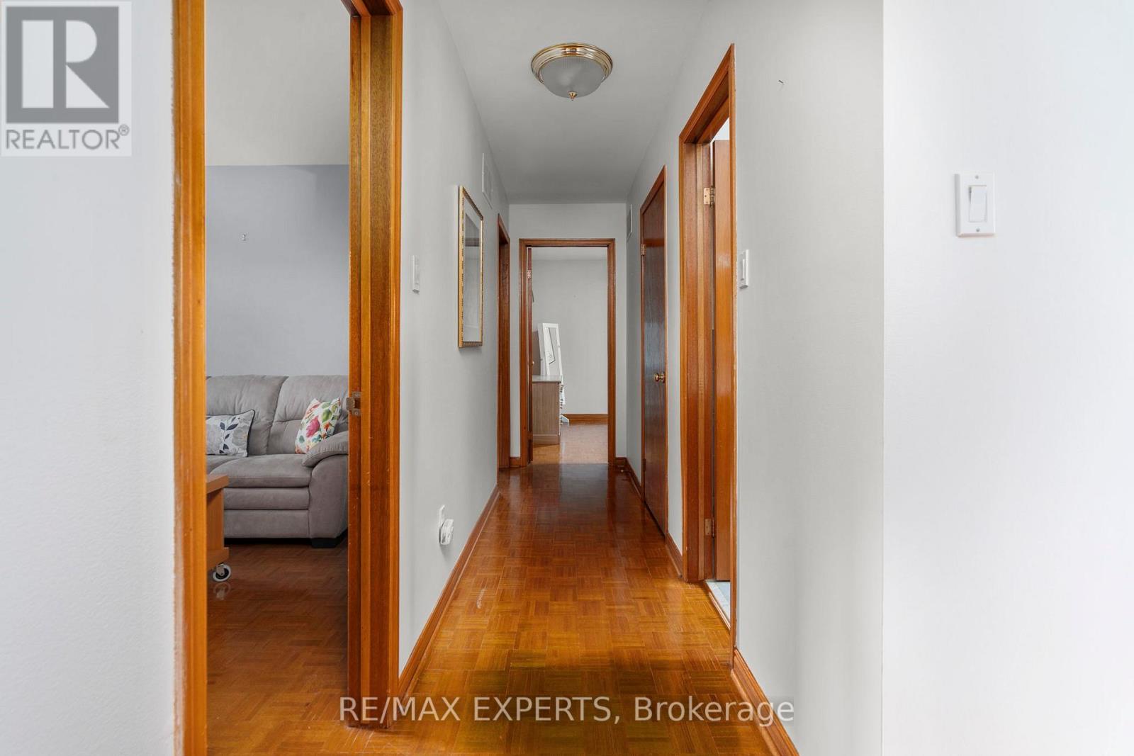 53 Mathewson Street, Vaughan, Ontario  L6A 1C1 - Photo 33 - N12511862