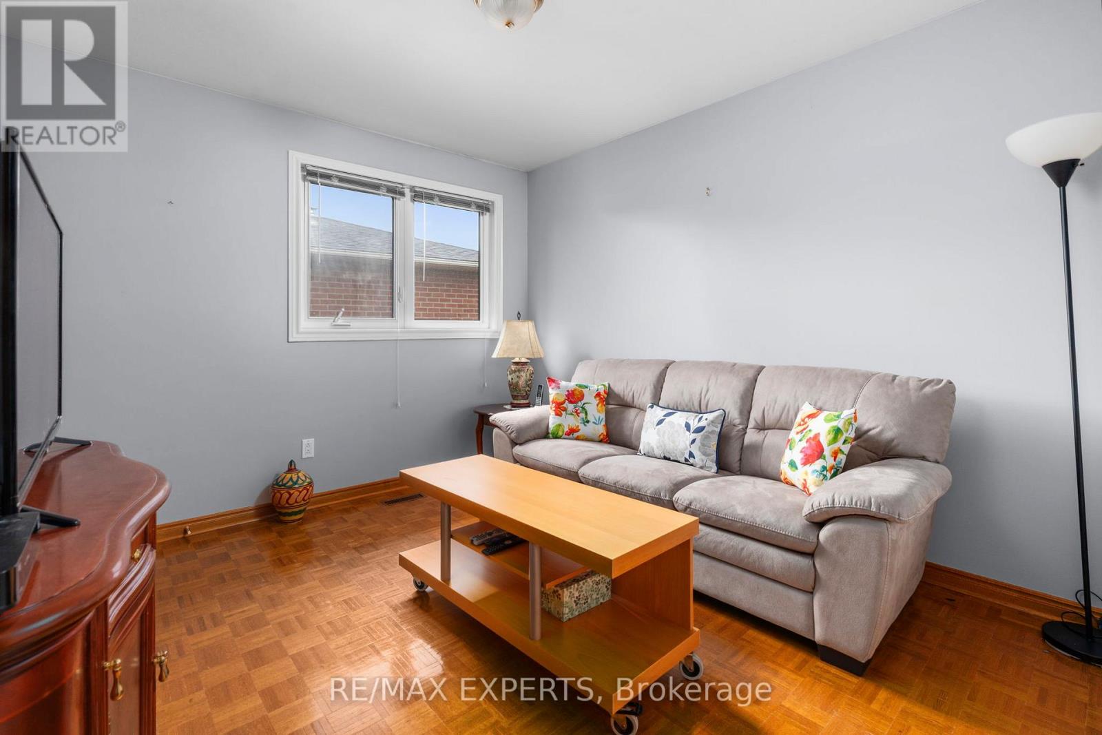 53 Mathewson Street, Vaughan, Ontario  L6A 1C1 - Photo 39 - N12511862