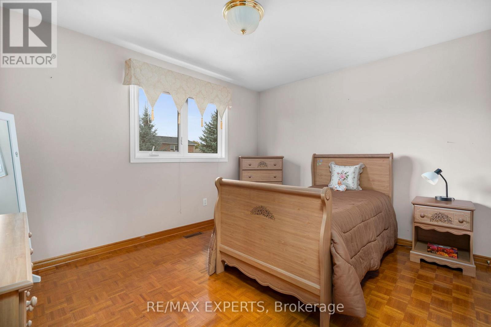 53 Mathewson Street, Vaughan, Ontario  L6A 1C1 - Photo 44 - N12511862