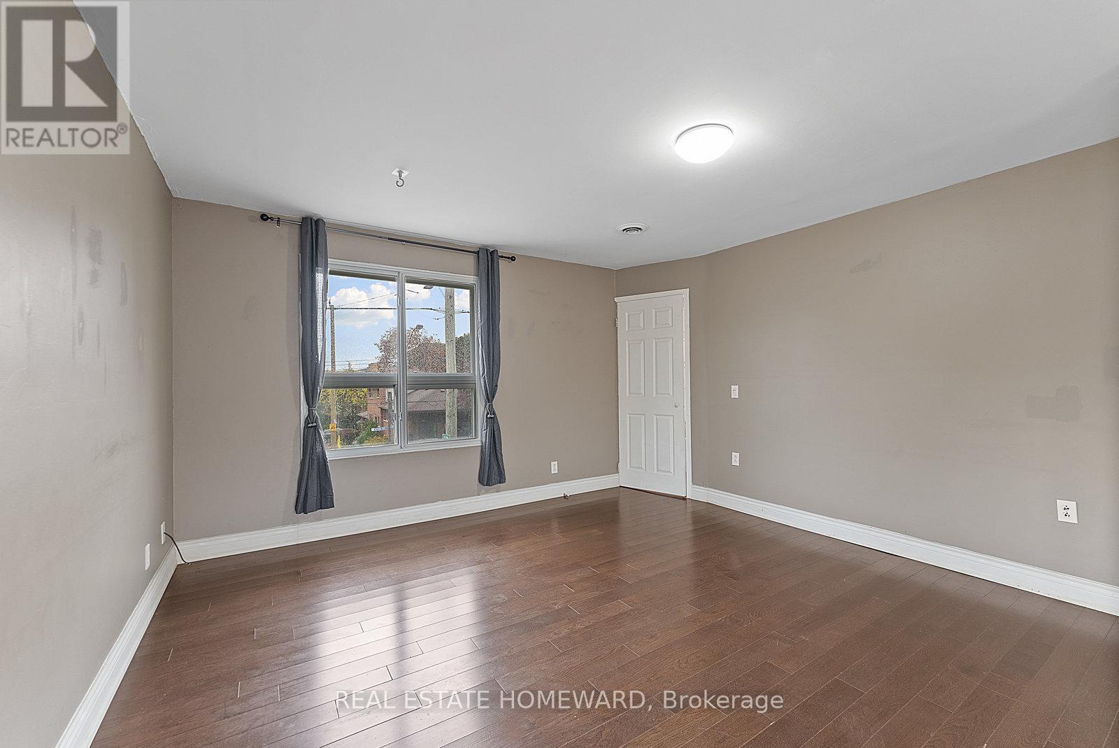 2nd Floor - 983 Victoria Park Avenue, Toronto, Ontario  M4B 2J4 - Photo 7 - E12414252
