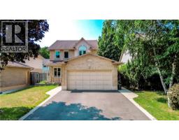 195 DUNCAIRN Crescent, Hamilton, Ontario