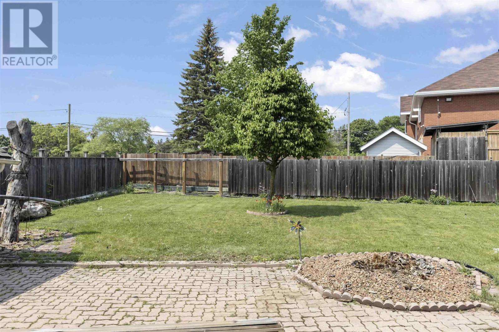 728-730 Wellington St E, Sault Ste. Marie, Ontario  P6A 2M7 - Photo 44 - SM251416