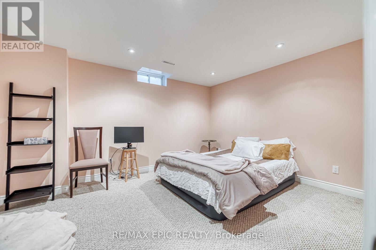 115 Thornhill Woods Drive, Vaughan, Ontario  L4J 8R5 - Photo 42 - N12511586