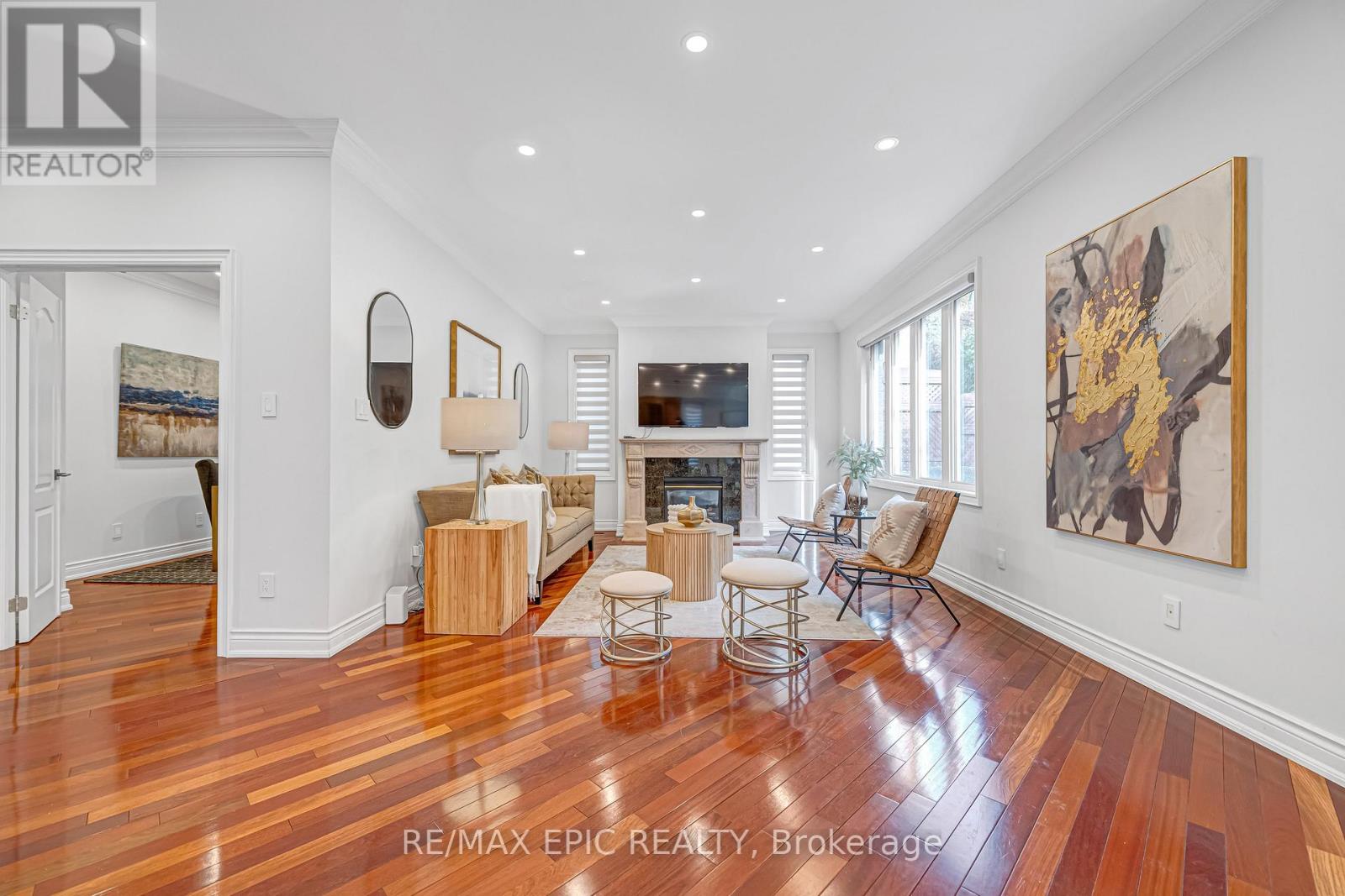 115 Thornhill Woods Drive, Vaughan, Ontario  L4J 8R5 - Photo 13 - N12511586