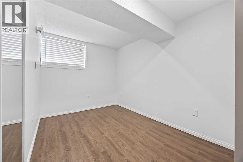 31 Martinridge Place Ne, Calgary, Alberta  T3J 3B8 - Photo 28 - A2244546