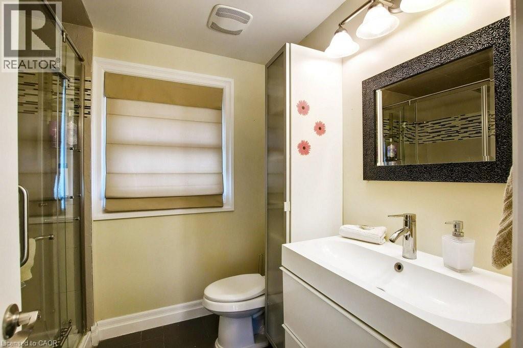 236 Rittenhouse Road, Kitchener, Ontario  N2E 2V5 - Photo 35 - 40736904