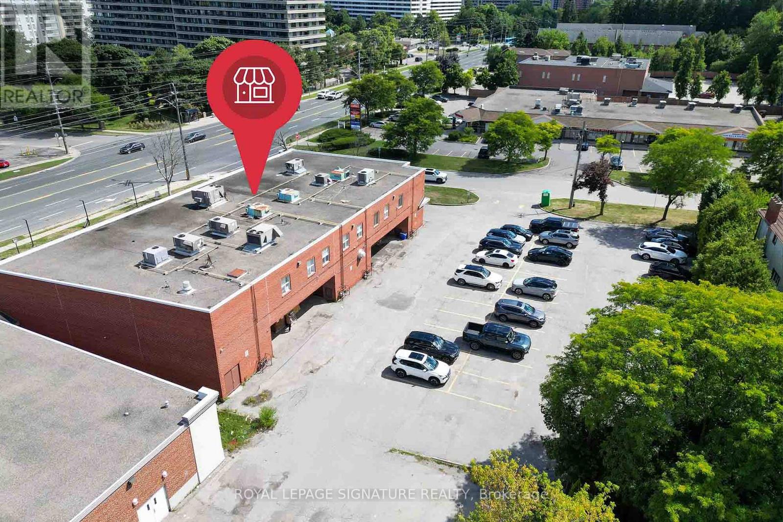 8108 Yonge Street, Vaughan, Ontario  L4J 1W4 - Photo 9 - N12511356