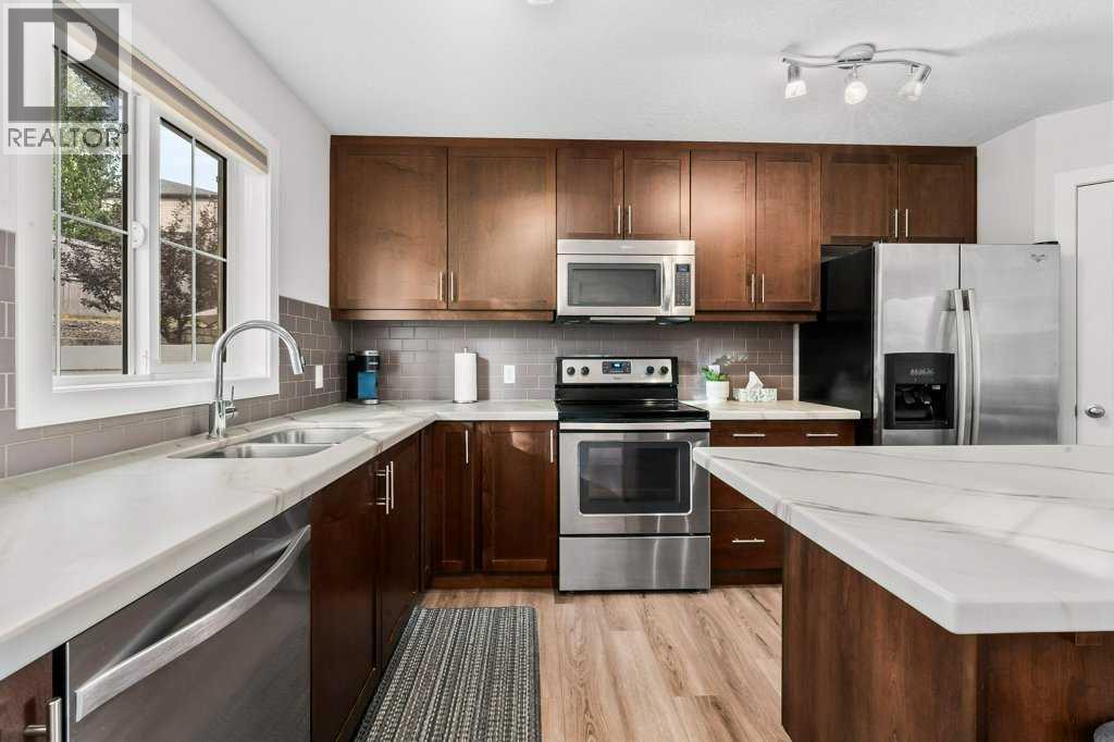 86 Pantego Lane Nw, Calgary, Alberta  T3K 0T1 - Photo 7 - A2262201