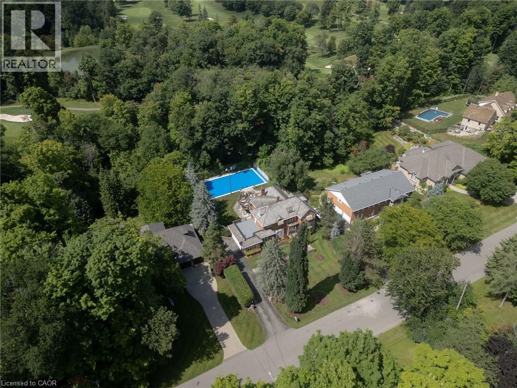 32 Maple Hill Drive, Kitchener, Ontario  N2M 2R8 - Photo 4 - 40781650